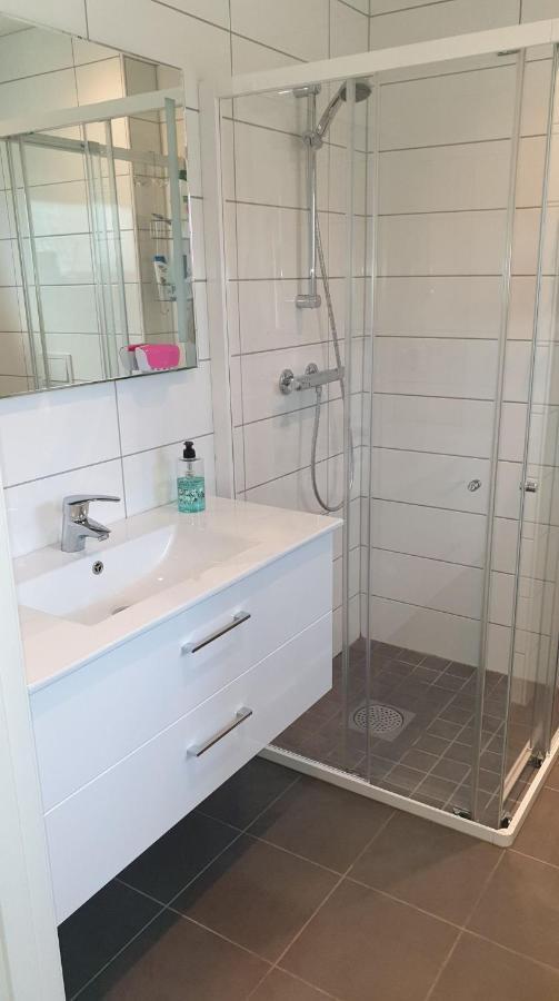 Modern Basement Apartments Stavanger, Sola Airport, Kjerag, Preikestolen מראה חיצוני תמונה